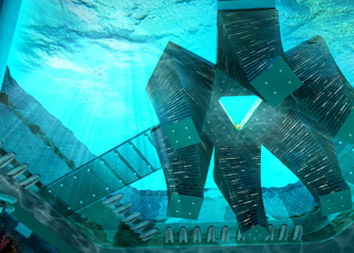 Illustration for article titled This amazing floating underwater city may become a reality in China